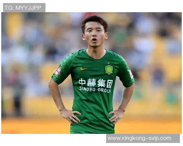 北京国安足球俱乐部成功续约王刚与池忠国展现球队未来发展信心